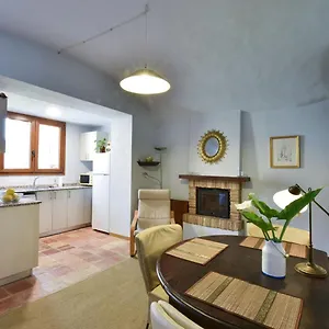 https://rustic-town-house-from-the-19th-century-in-palafrugell.topcostabravahotels.com