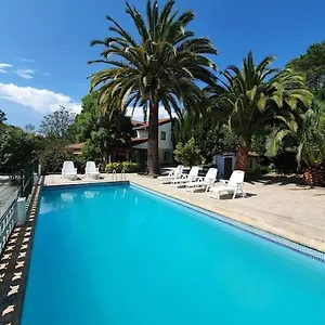 https://dreams-and-friends-on-the-coast-of-bilbao.bilbaohotelsspain.com